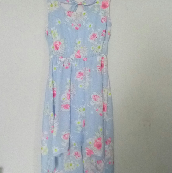 Dress - Picture 5 of 5